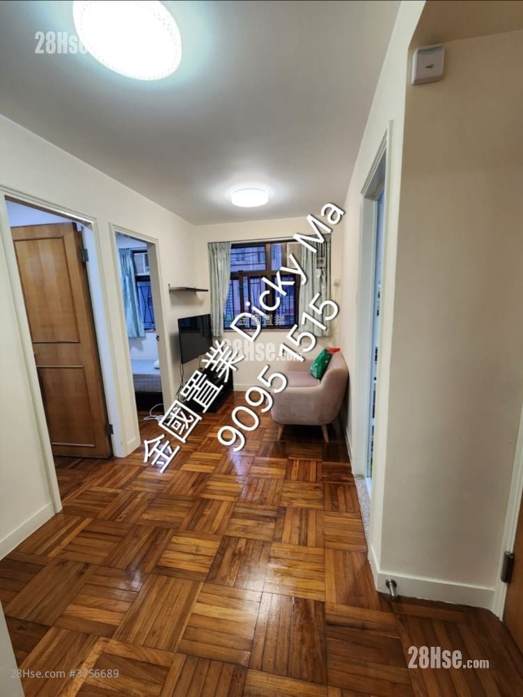 Wai Ching Court Rental 2 Bedrooms , 1 Bathroom 306 ft²