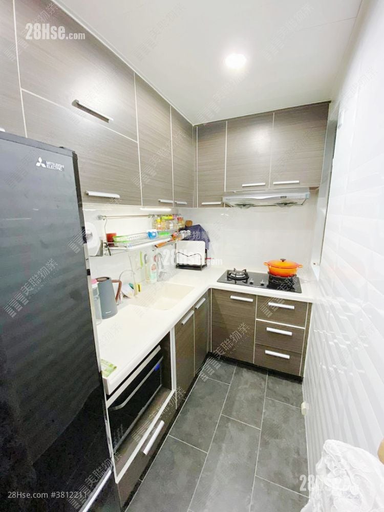 花都廣場 售盤 2 房 , 1 浴室 392 平方呎