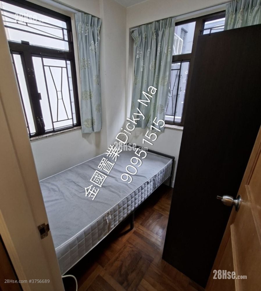 Wai Ching Court Rental 2 Bedrooms , 1 Bathroom 306 ft²