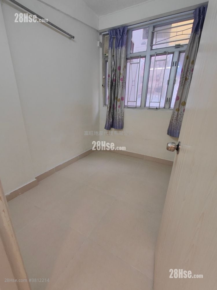 翠园大楼 售盘 2 房 427 平方尺