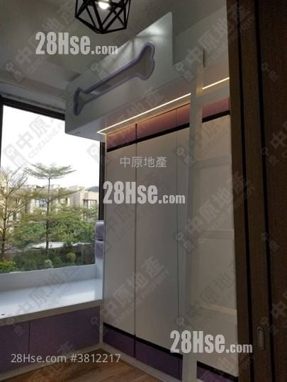 睡房 1: 溱林 售盘 2 房 542 平方尺