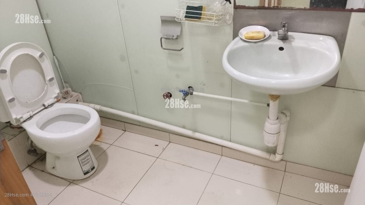 Young Ya Industrial Building Rental 1 Bedroom , 1 Toilet