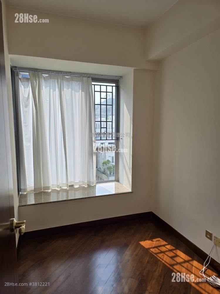 毕架山峰 租盘 3 房 , 2 浴室 839 平方尺