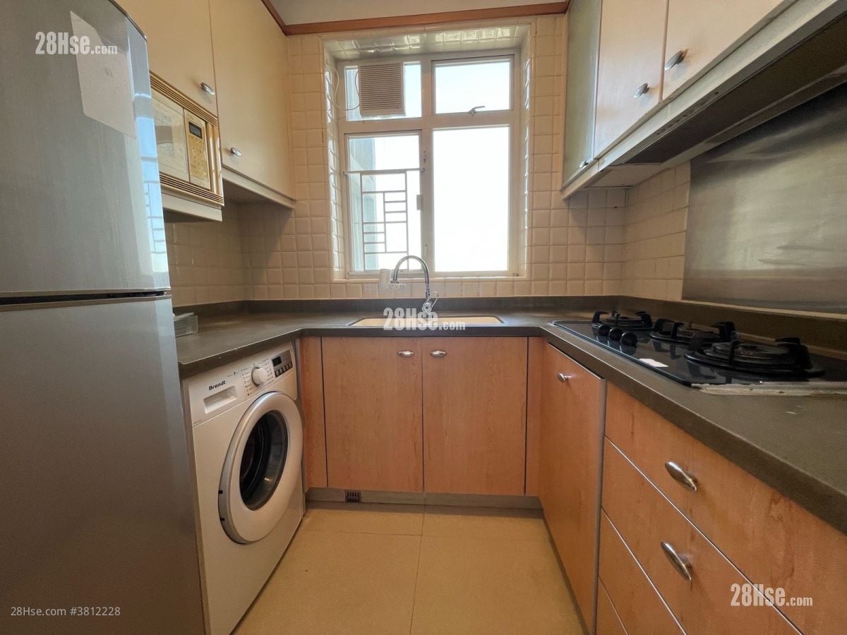 逸桦园 售盘 3 房 752 平方尺