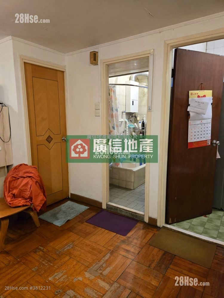 翠园大楼 售盘 3 房 , 1 浴室 765 平方尺