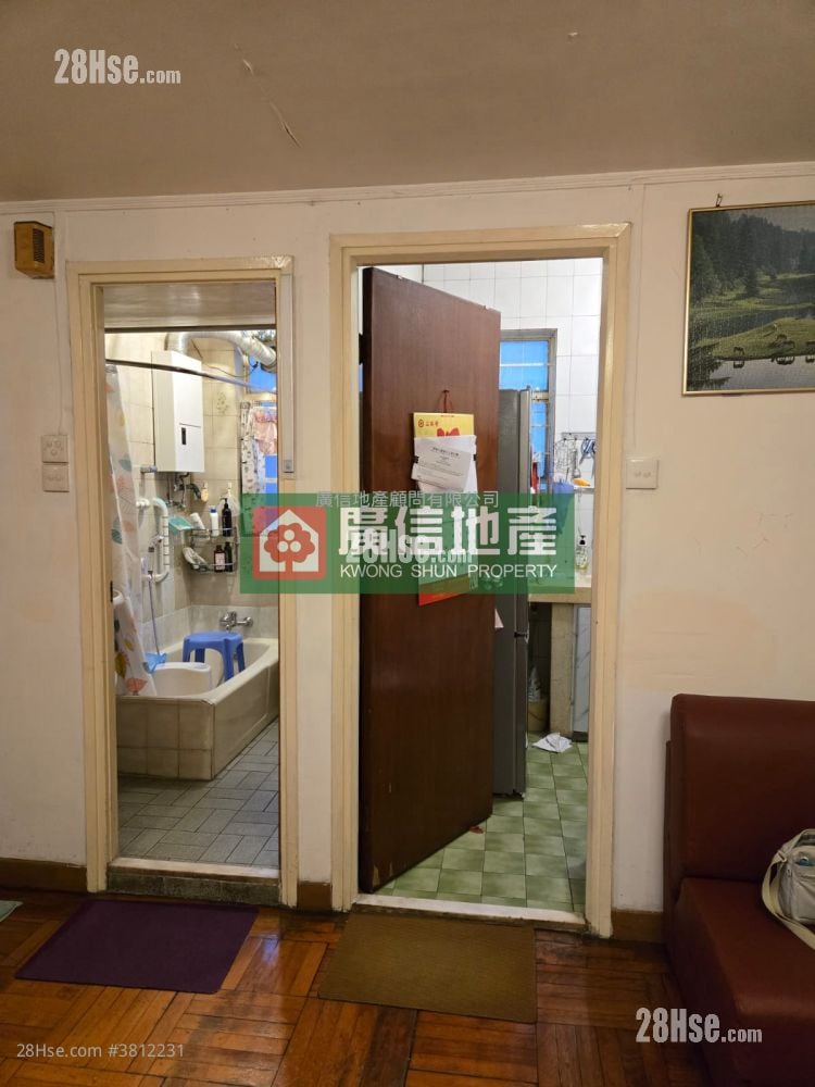 翠园大楼 售盘 3 房 , 1 浴室 765 平方尺