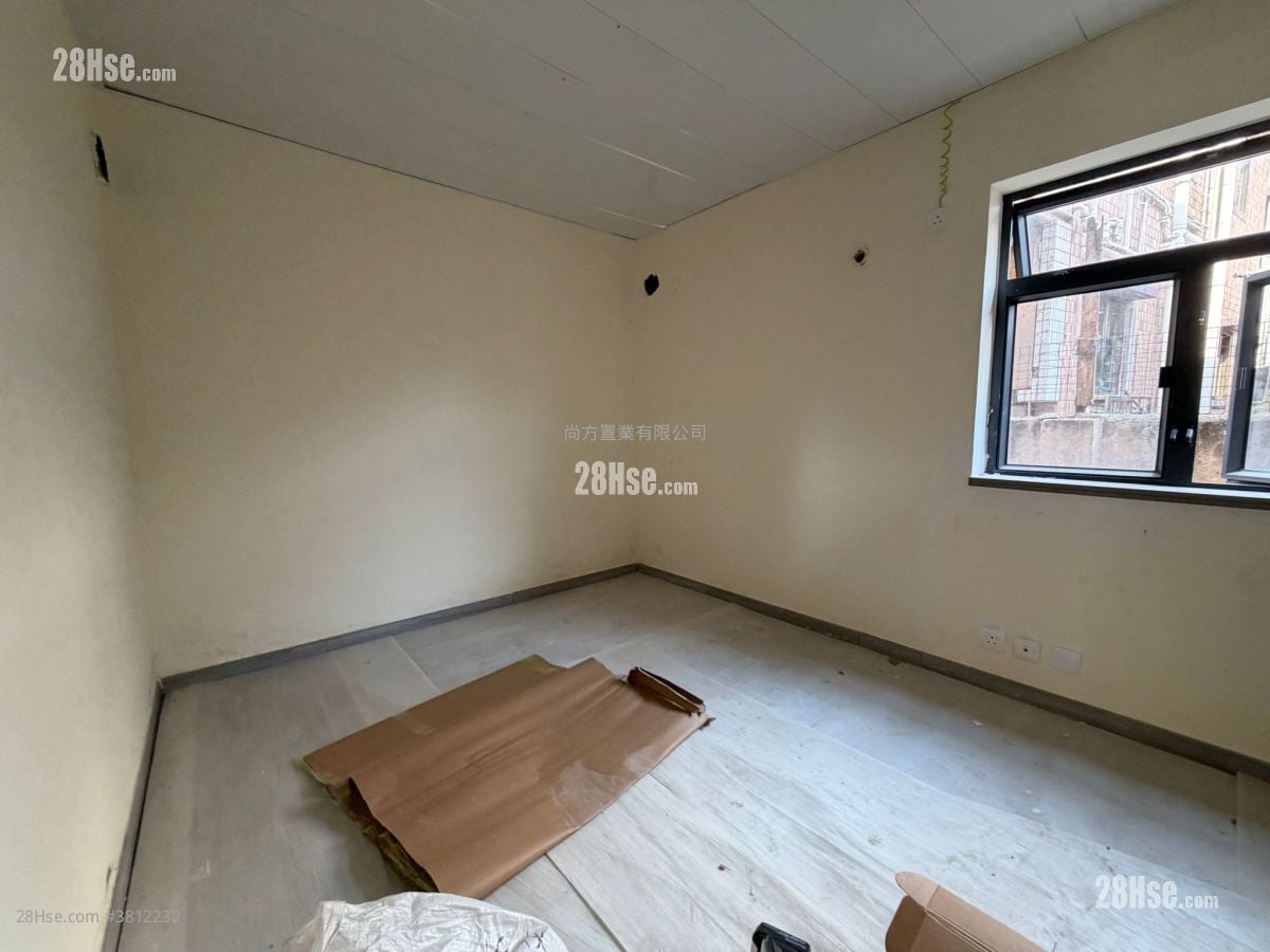 Village Sell 3 Bedrooms , 1 Bathroom 700 ft²