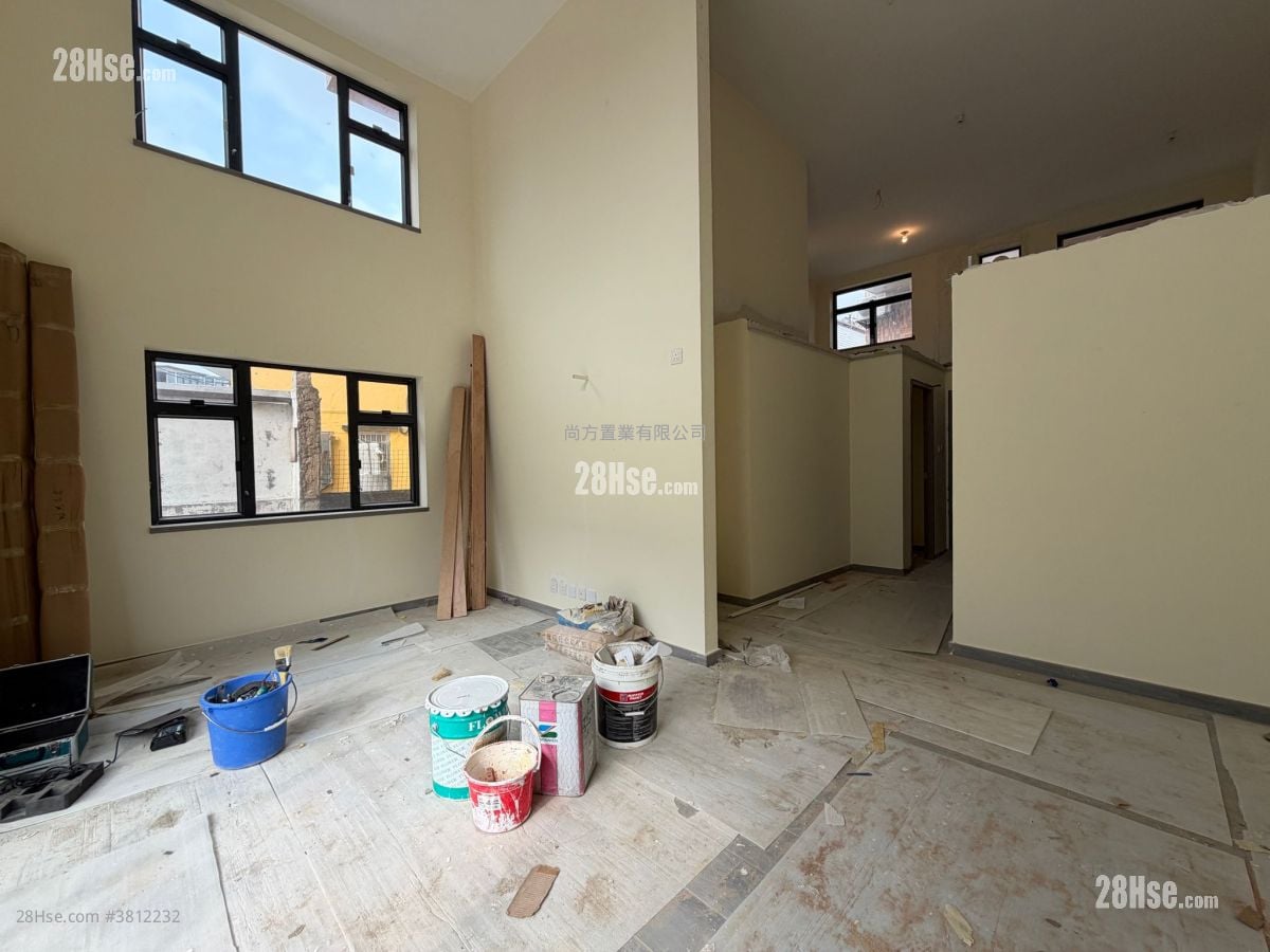 Village Sell 3 Bedrooms , 1 Bathroom 700 ft²