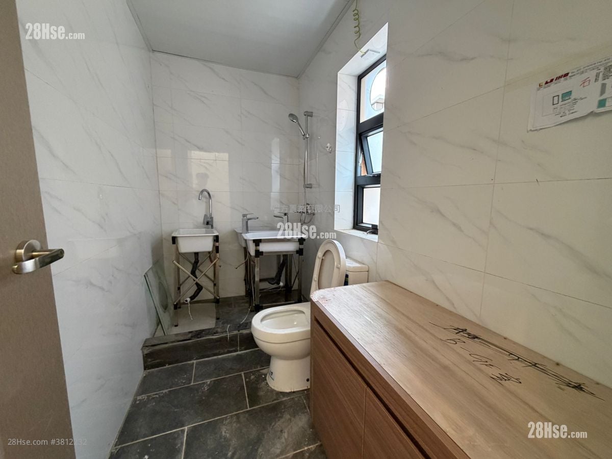 Village Sell 3 Bedrooms , 1 Bathroom 700 ft²