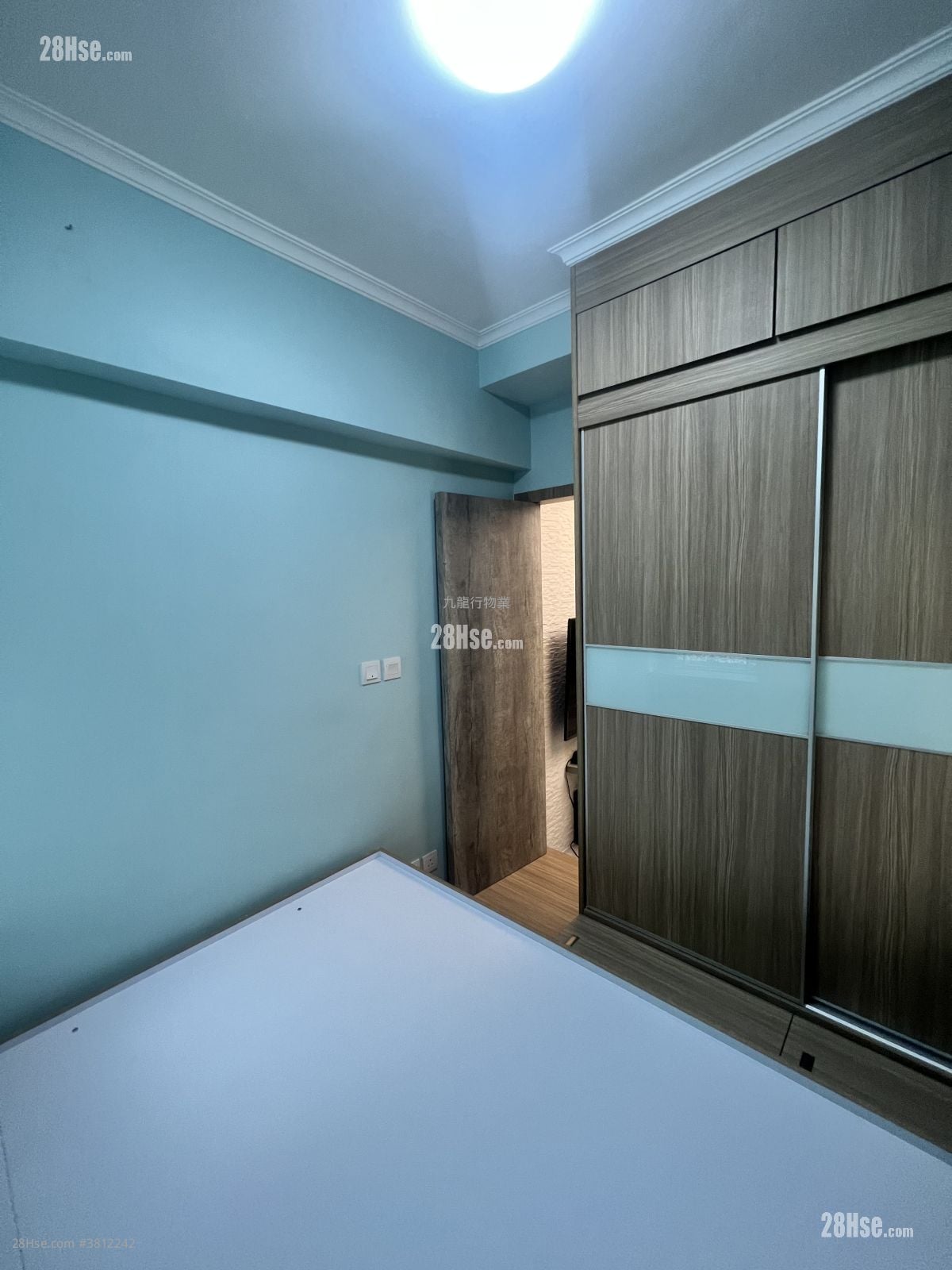 Tong Sing Mansion Rental 300 ft²