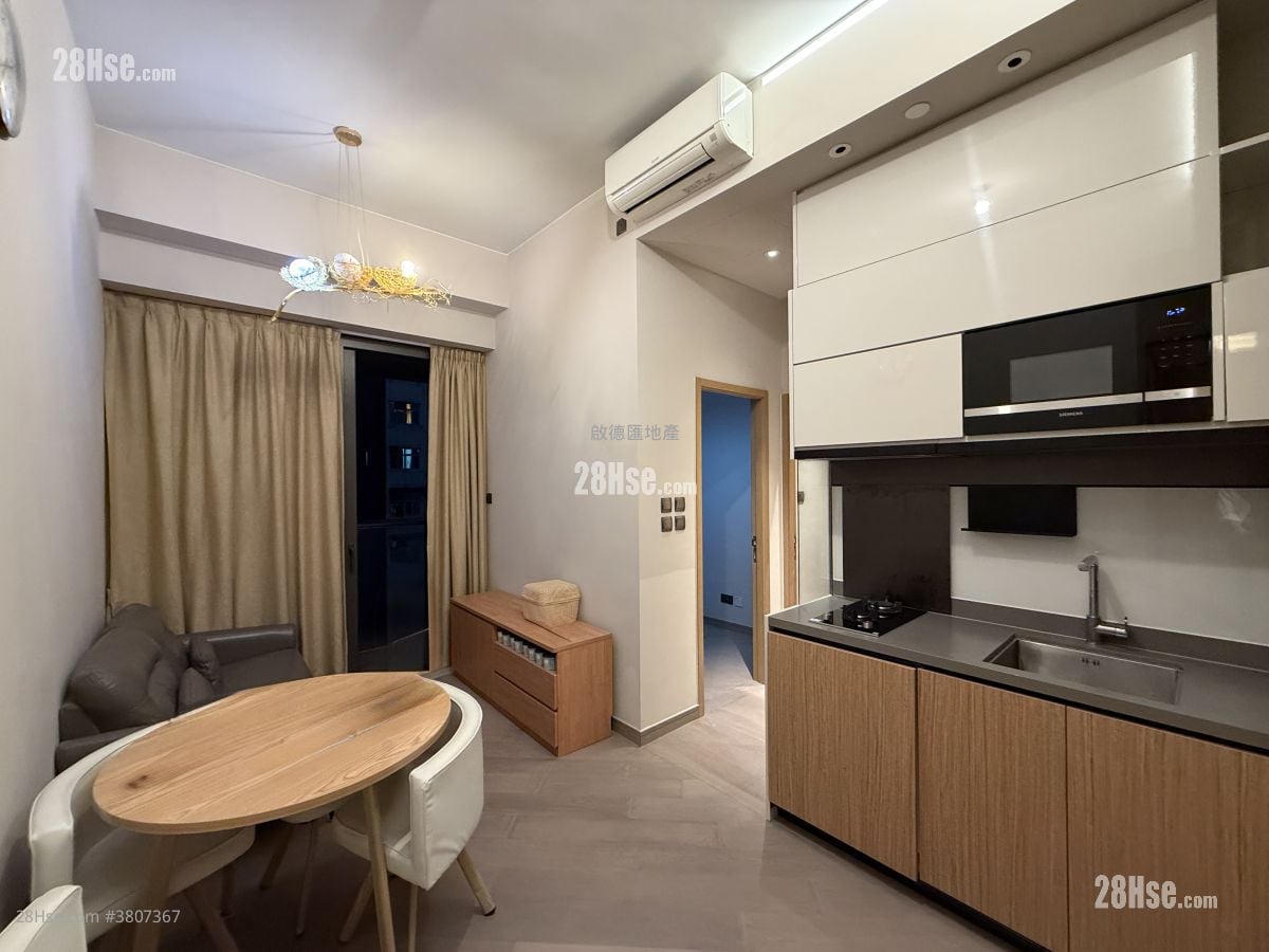 The Vantage Rental 2 Bedrooms , 1 Bathroom 391 ft²