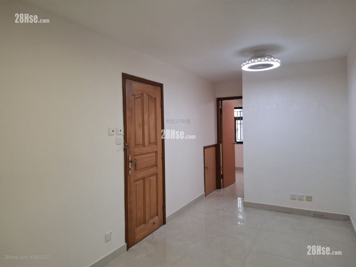 Village Rental 2 Bedrooms , 1 Bathroom