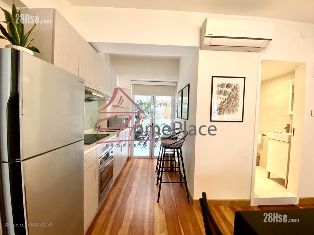 Chinese Mansion Rental Studio , 1 Bathroom 420 ft²