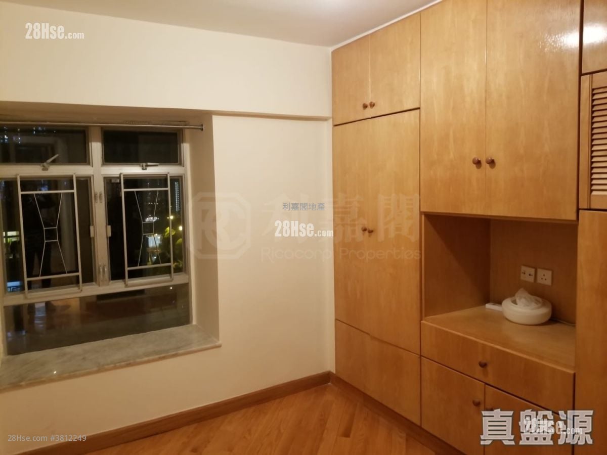 Rainbow Garden Sell 3 Bedrooms , 2 Bathrooms 651 ft²