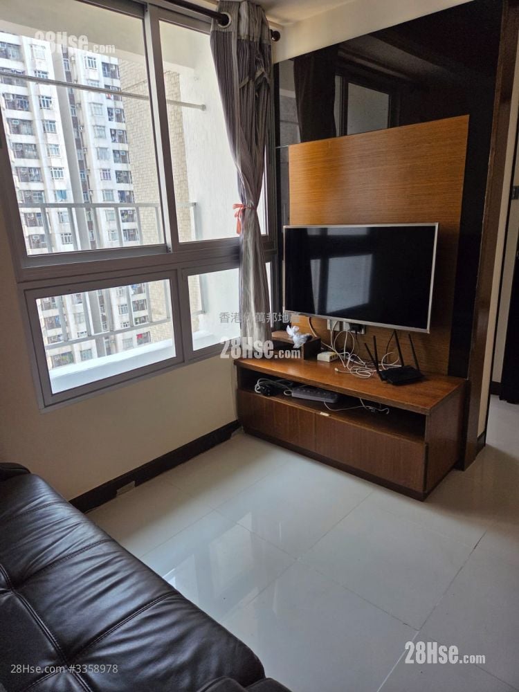 香港仔中心 租盘 2 房 438 平方尺