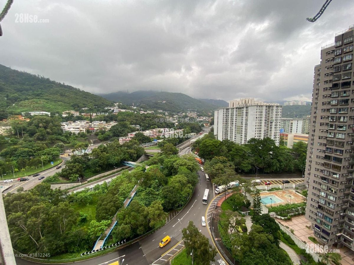 Luk Yeung Sun Chuen Sell 2 Bedrooms , 1 Bathroom 451 ft²