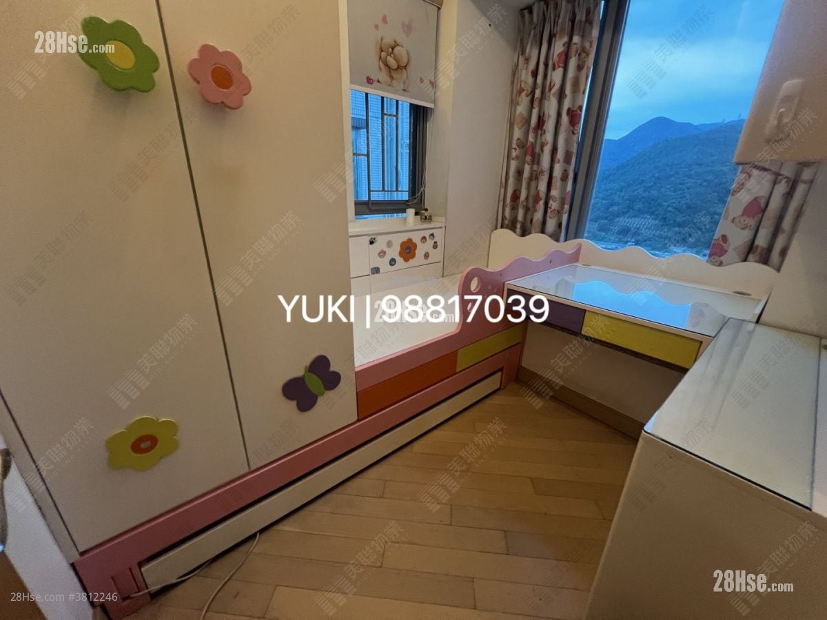 The Riverpark Rental 3 Bedrooms , 2 Bathrooms 720 ft²