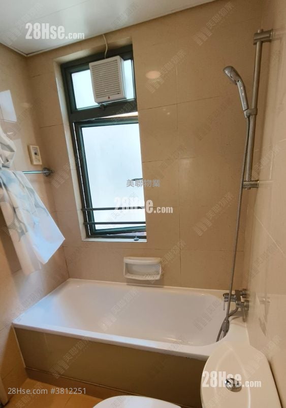 Imperial Villas Sell 367 ft²