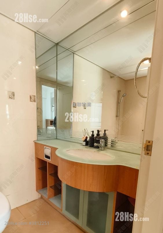 Imperial Villas Sell 367 ft²