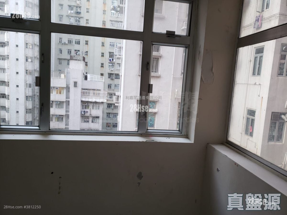 仁德大厦 售盘 2 房 , 1 浴室 367 平方尺