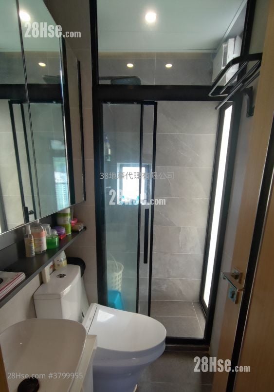 青荟 租盘 2 房 , 1 浴室 340 平方尺