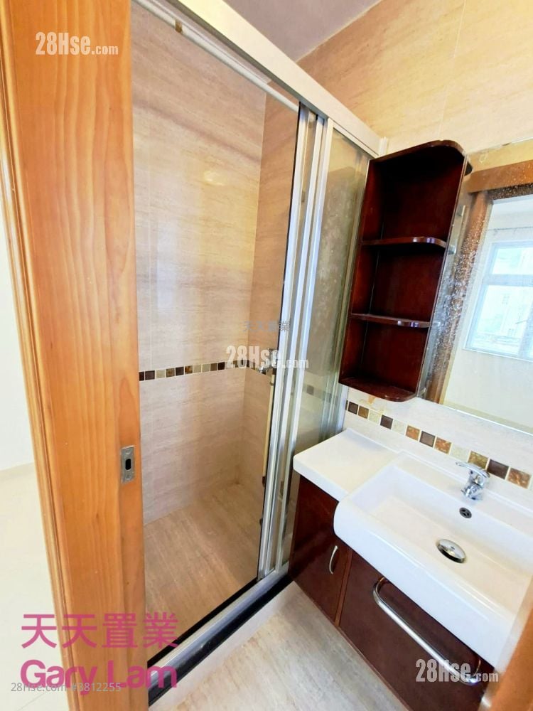 蚝涌新村 租盘 3 房 , 2 浴室 700 平方尺