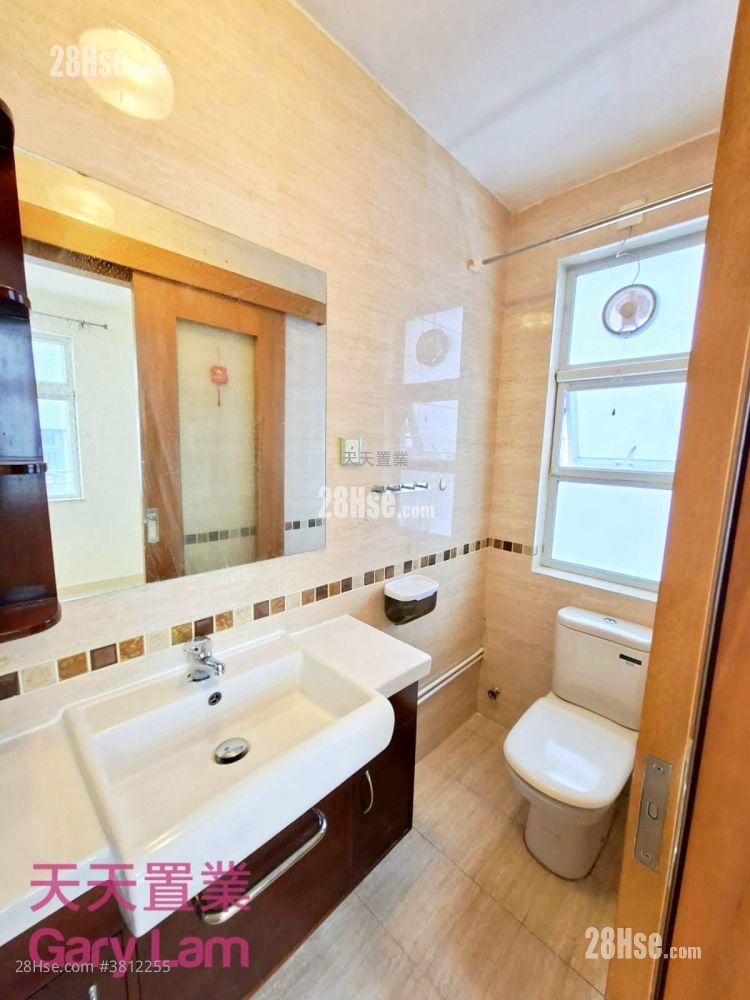 蚝涌新村 租盘 3 房 , 2 浴室 700 平方尺