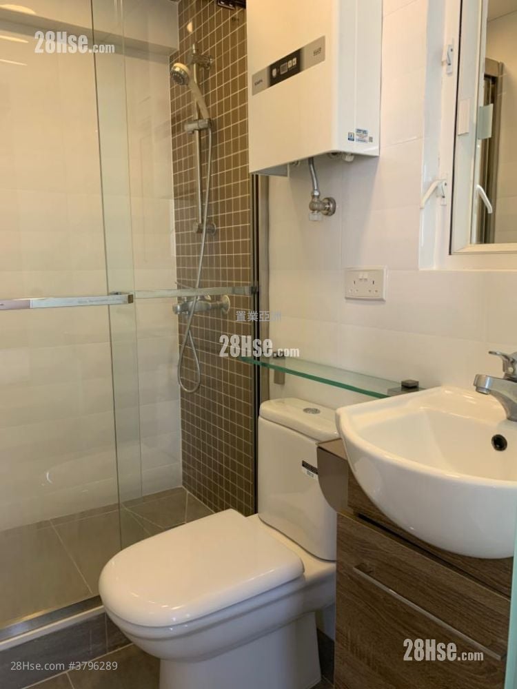 Smithfield Terrace Rental Studio , 1 Bathroom 221 ft²