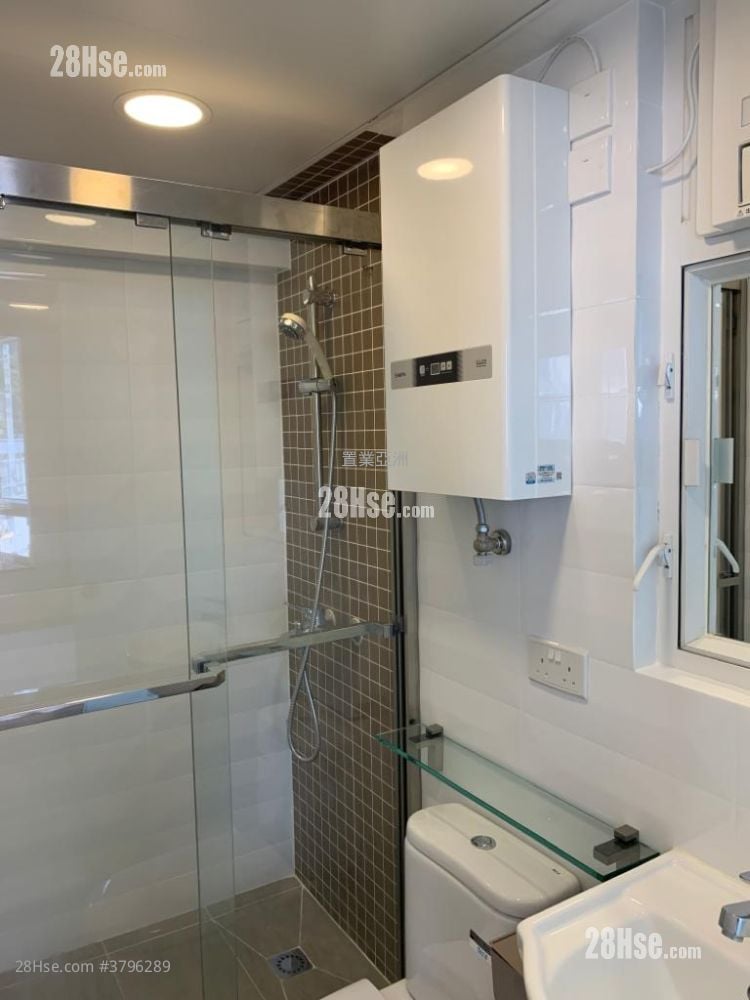 Smithfield Terrace Rental Studio , 1 Bathroom 221 ft²