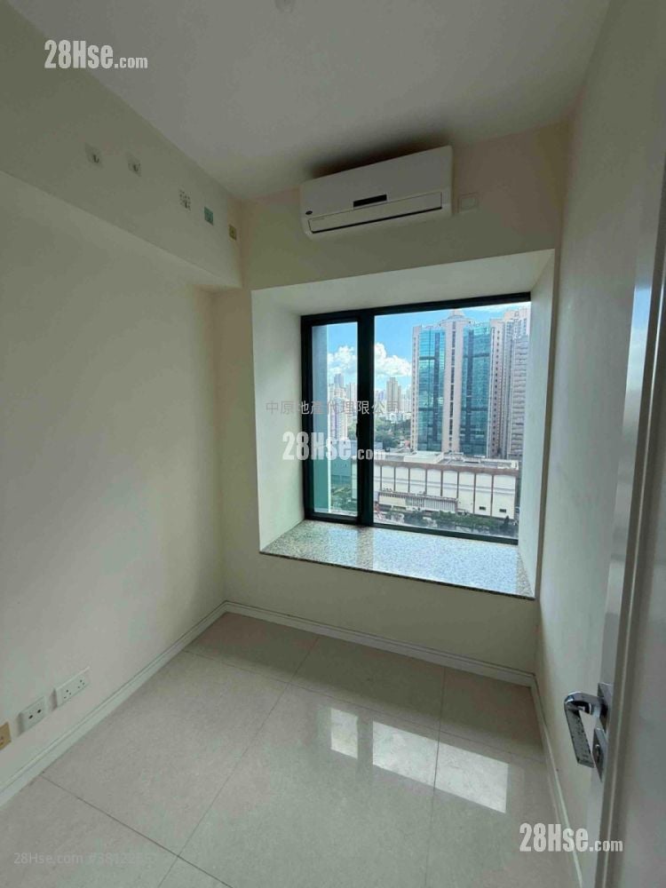 The Rise Sell 3 Bedrooms , 2 Bathrooms 749 ft²