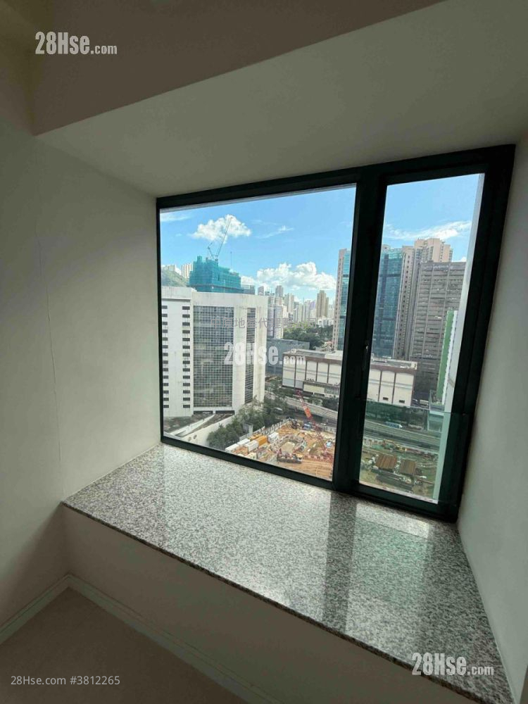 The Rise Sell 3 Bedrooms , 2 Bathrooms 749 ft²