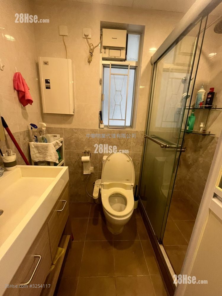 嘉径苑 售盘 3 房 , 2 浴室 650 平方尺