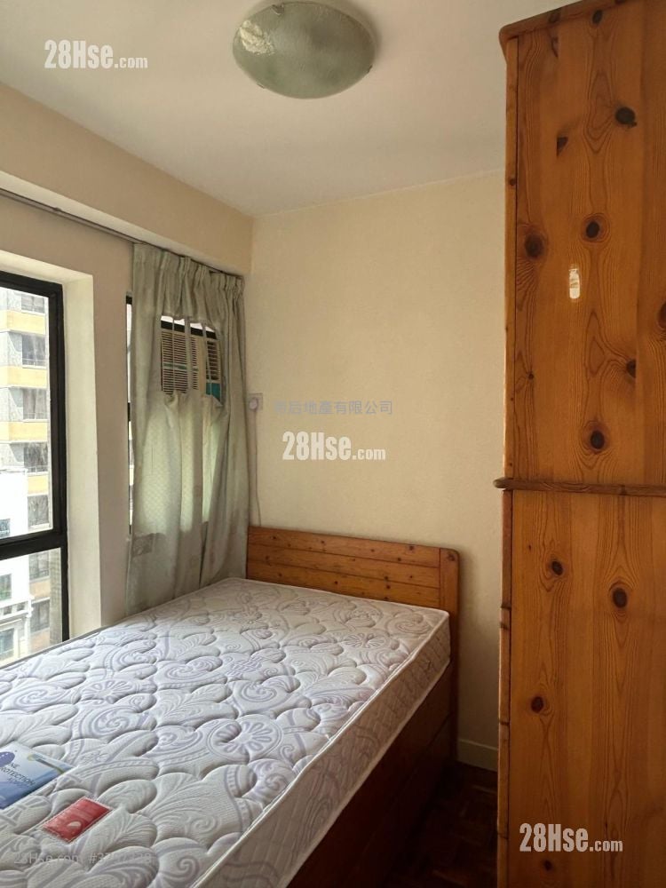 Hongway Garden Rental 2 Bedrooms , 1 Bathroom 380 ft²