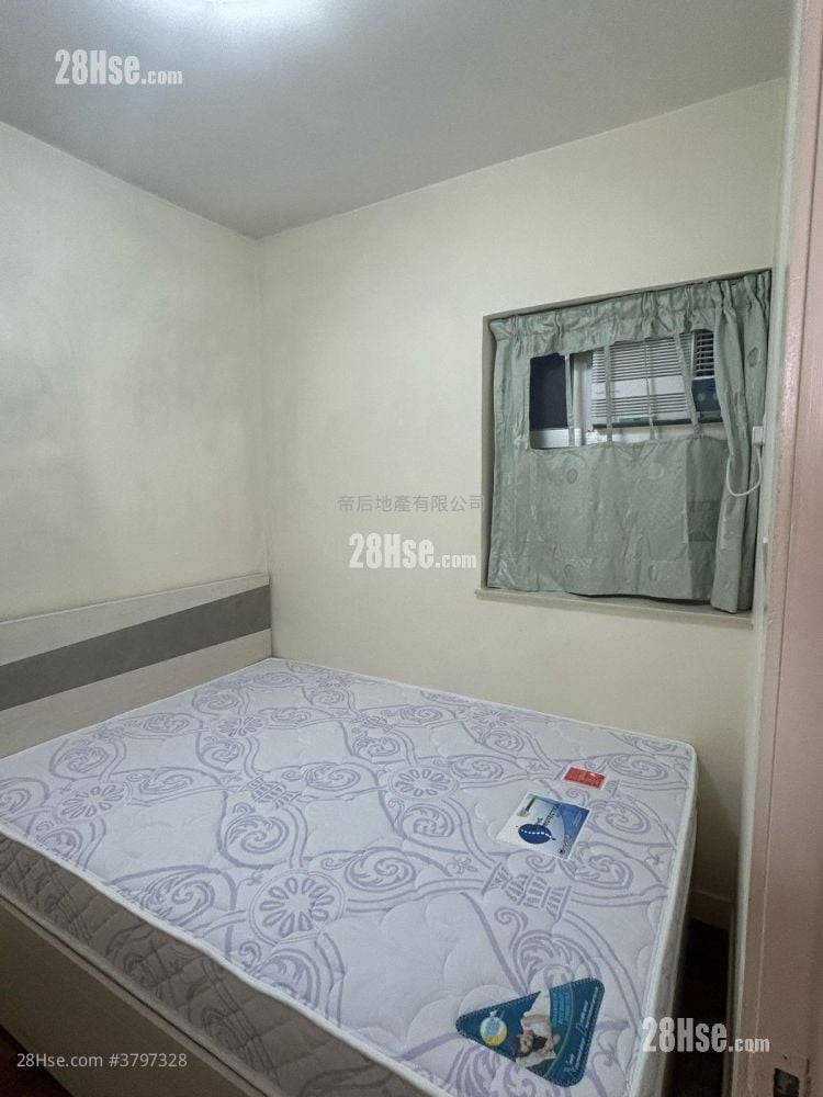 Hongway Garden Rental 2 Bedrooms , 1 Bathroom 380 ft²