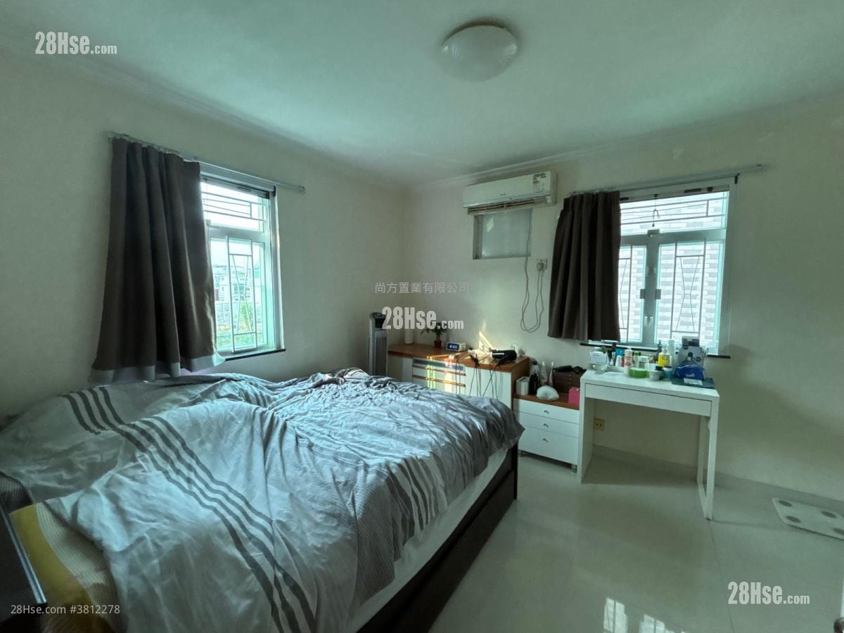 村屋 售盘 3 房 , 1 浴室 700 平方尺