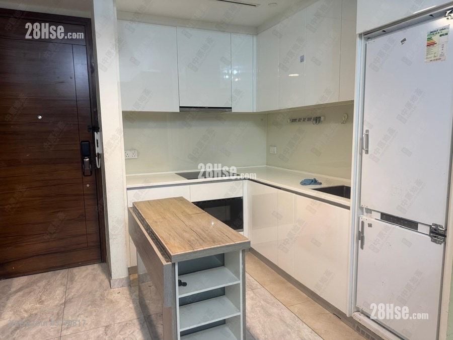 Savannah Sell 2 Bedrooms 464 ft²