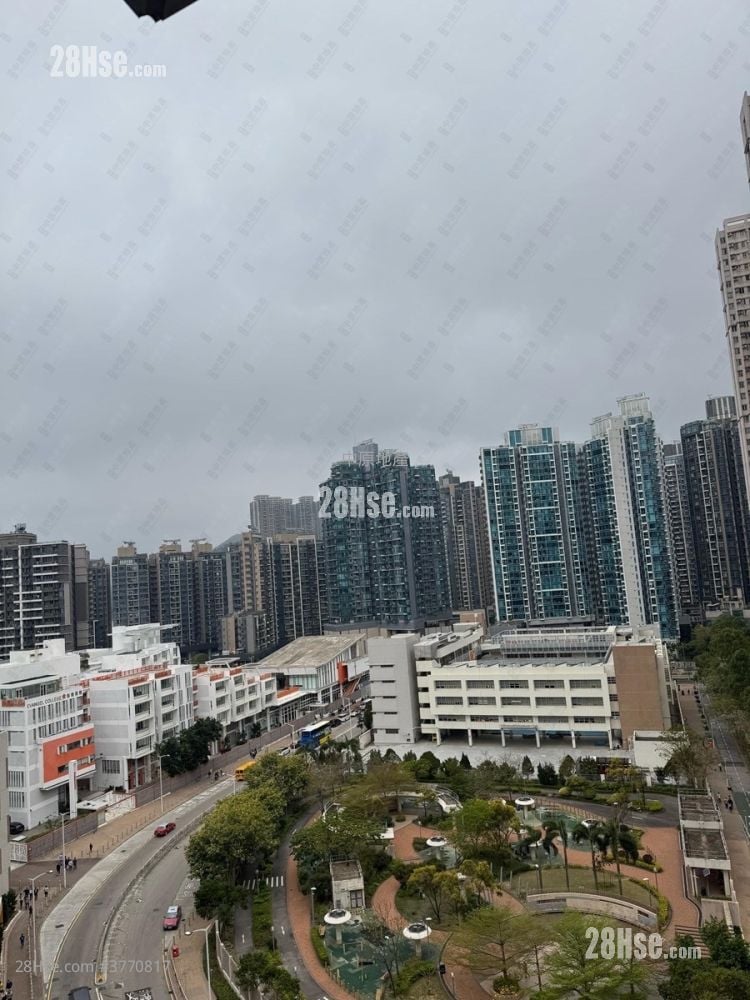 Savannah Sell 2 Bedrooms 464 ft²