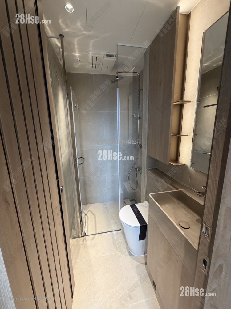 Finnie Sell 1 Bedroom , 1 Bathroom 270 ft²