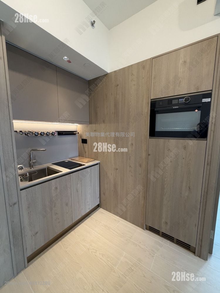 Finnie Sell 1 Bedroom , 1 Bathroom 270 ft²