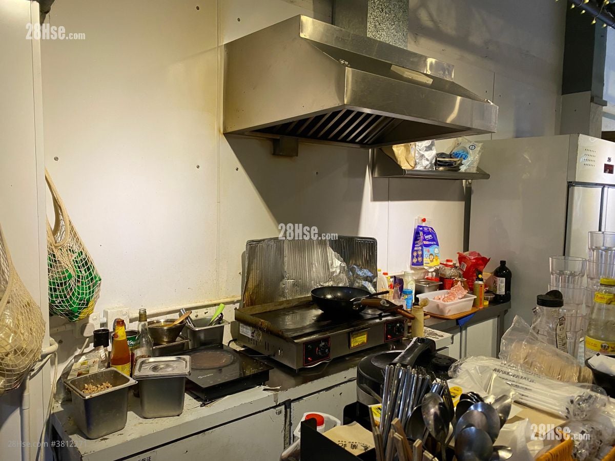 内部装修、冷气、生财工具、免顶手、即租即用