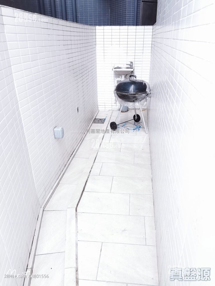 MALIBU 售盘 2 房 , 1 浴室 435 平方尺