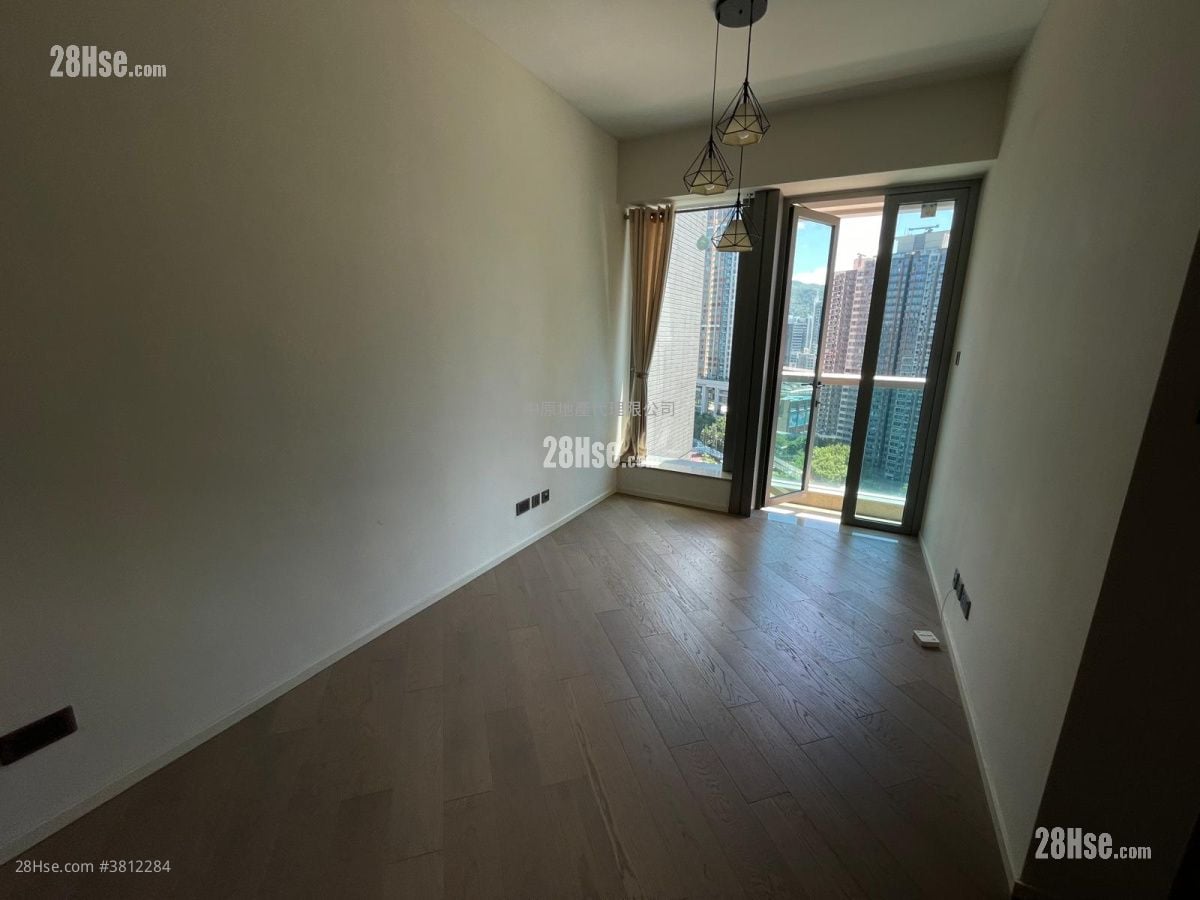 柏傲灣 售盤 2 房 , 1 浴室 499 平方呎