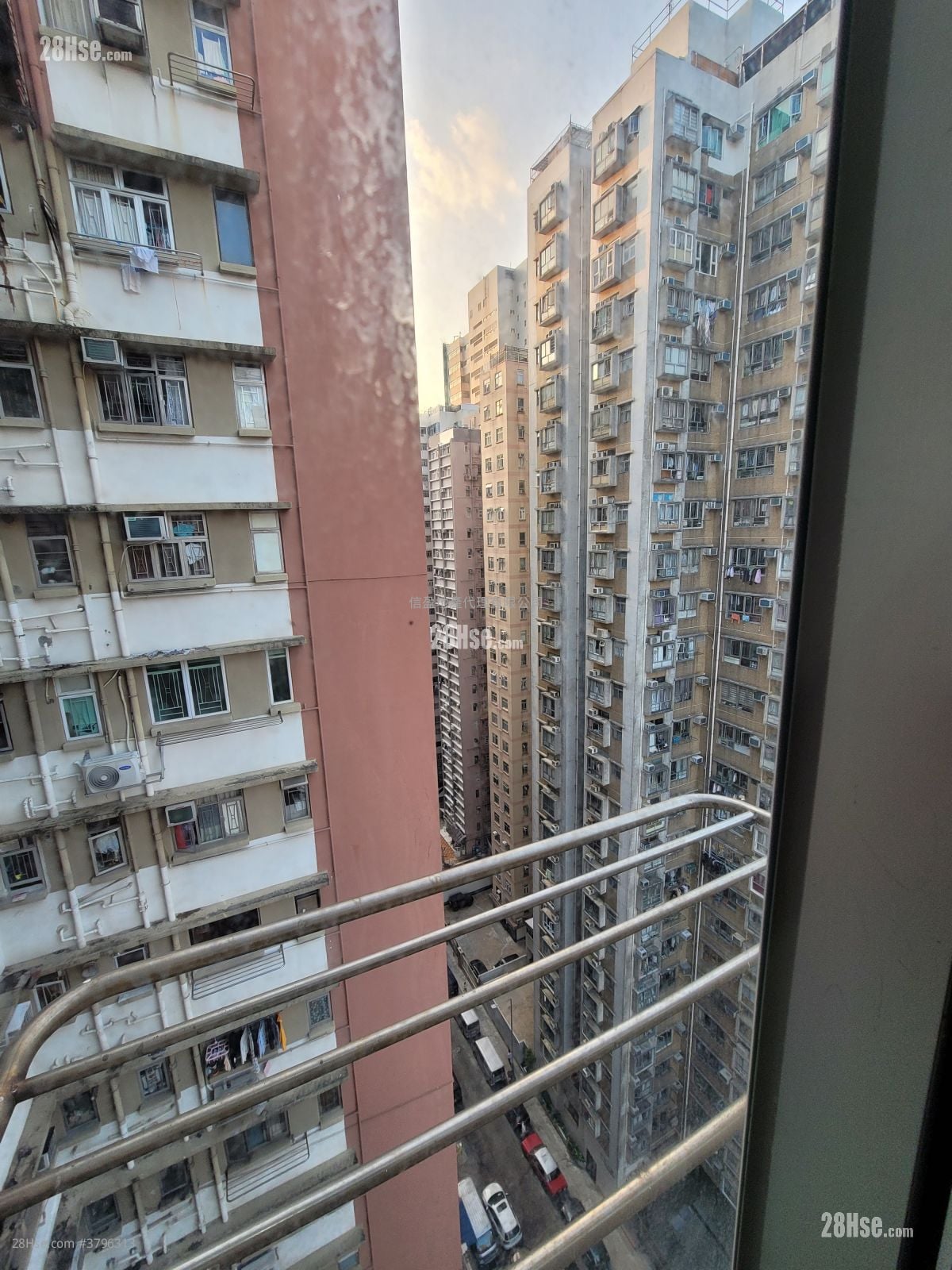 Parker's Court Rental 2 Bedrooms , 1 Bathroom 342 ft²