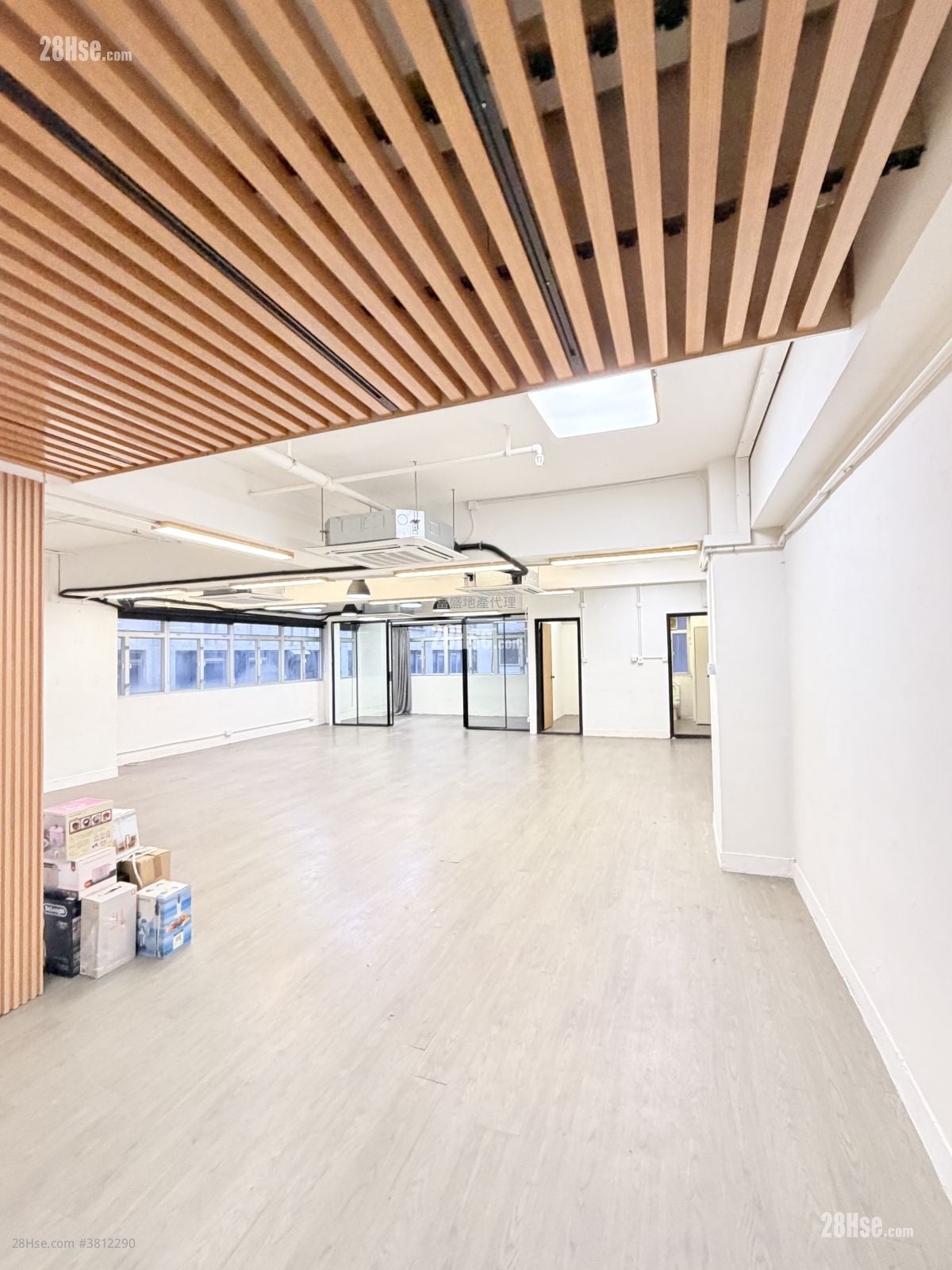 Hong Kong Industrial Centre Rental
