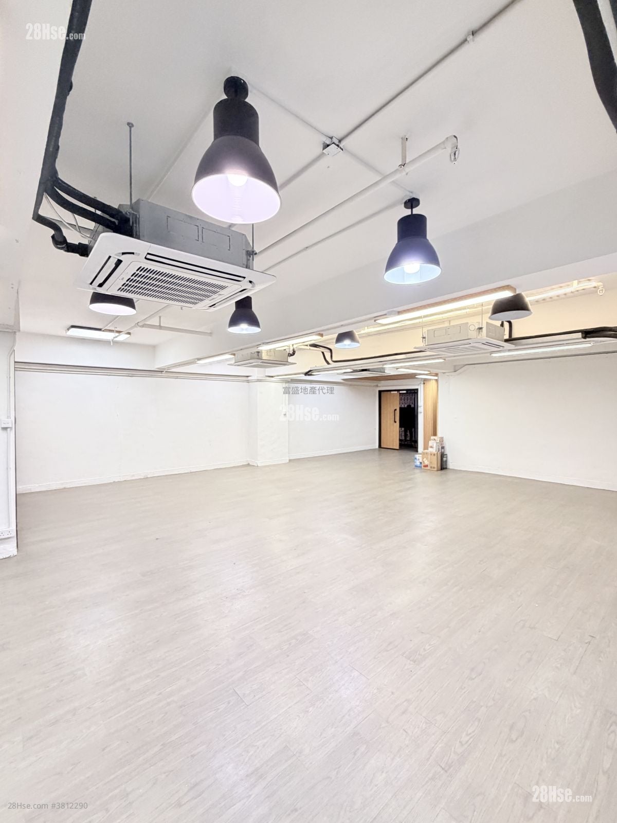 Hong Kong Industrial Centre Rental