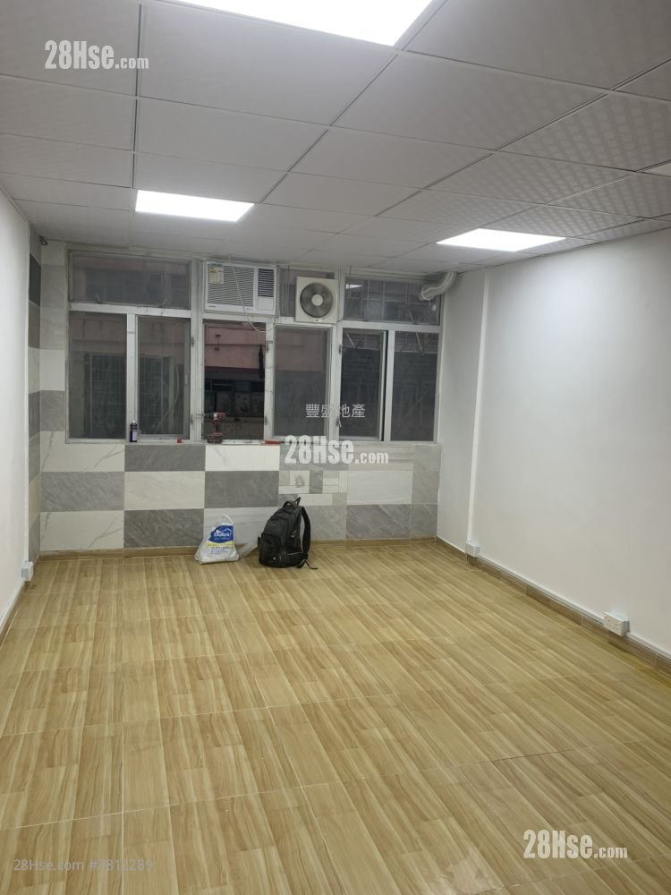 万成大厦 租盘 开放式间隔 , 1 厕所 260 平方尺