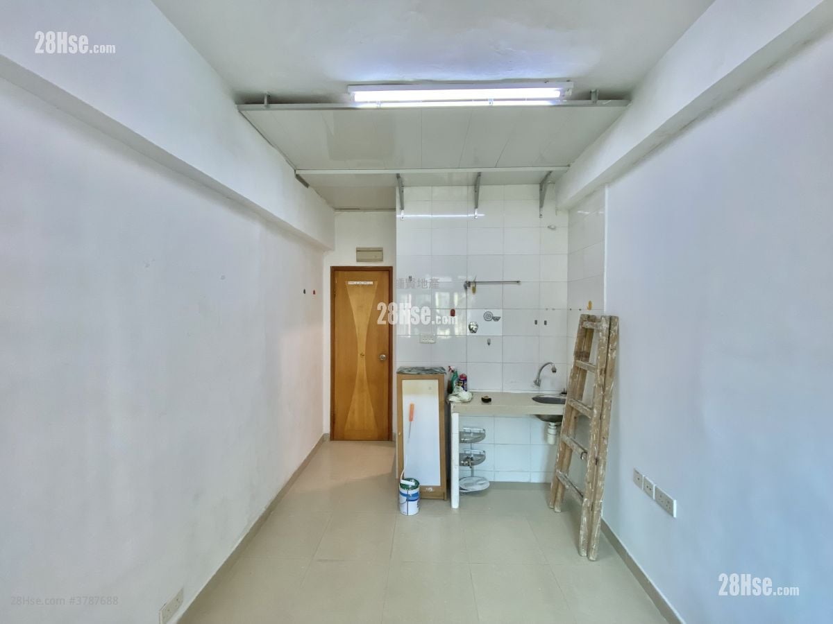 唐楼 租盘 开放式间隔 , 1 浴室 130 平方尺