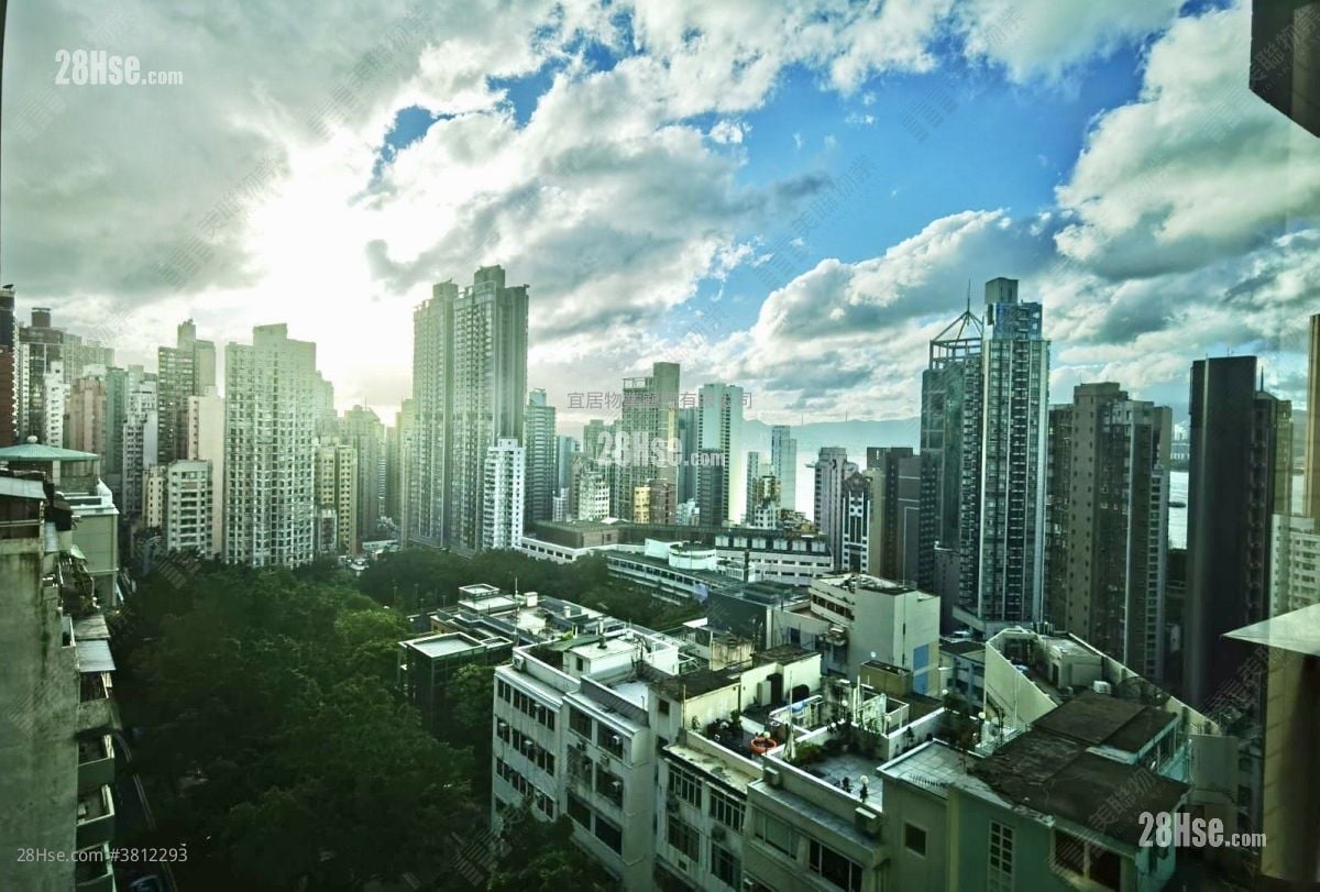 汇贤居 售盘 451 平方尺