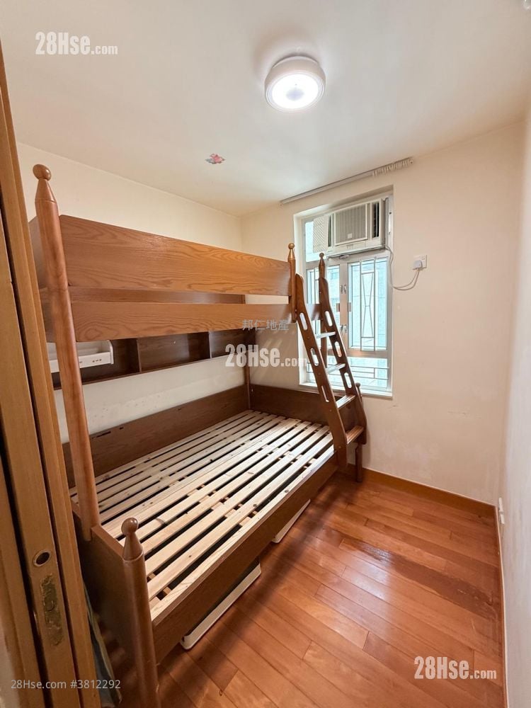 海福花園 租盤 453 平方呎