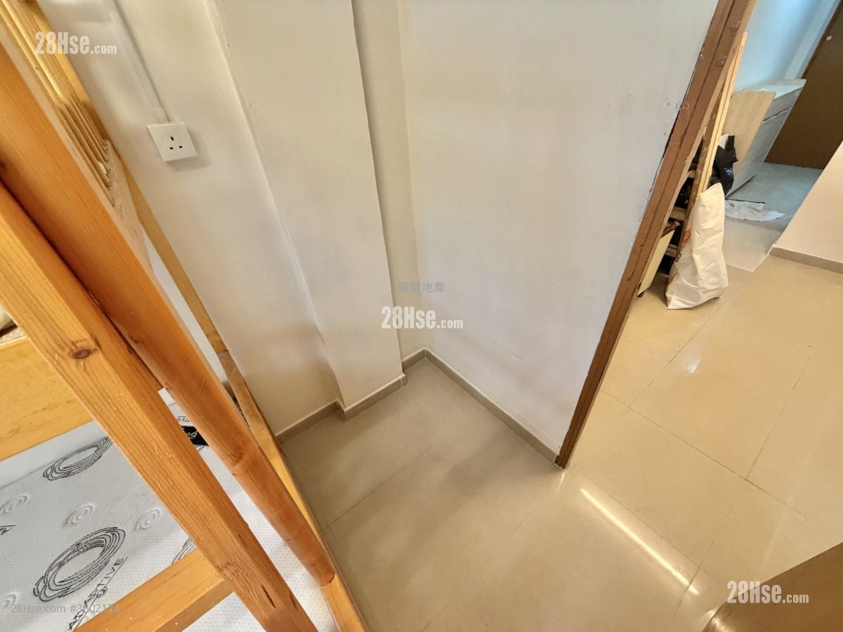 安福大楼 租盘 3 房 , 1 浴室 438 平方尺